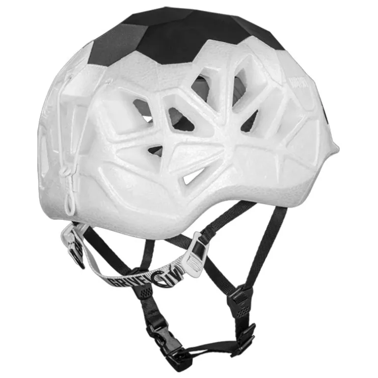 Casco Mutant