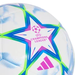 Pallone UEFA Champions League training