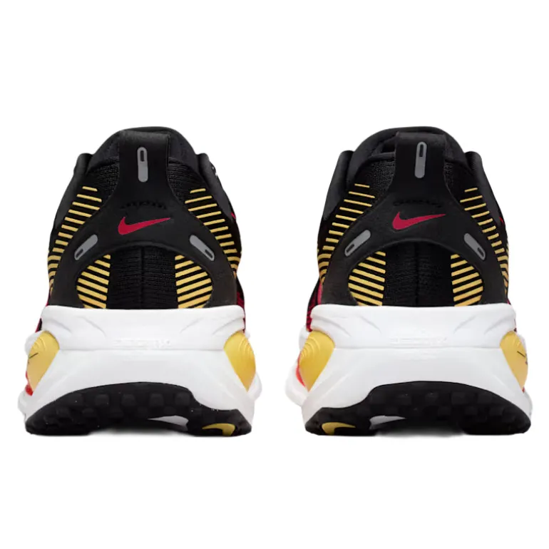 Scarpe uomo Vomero 18