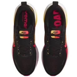 Scarpe uomo Vomero 18