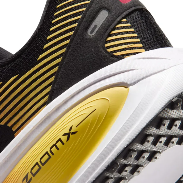 Scarpe uomo Vomero 18