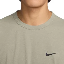 T-Shirt uomo Hyverse